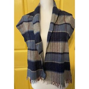 Johnstons‎ of Elgin  Lamb's Wool  Fringe Scarf Quiet Luxury Old Money Scotland